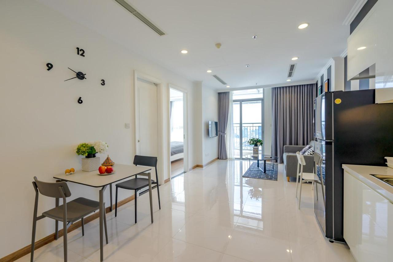 Hoasun Boutique Apartment - Vinhomes Central Park Ho Chi Minh City Bagian luar foto