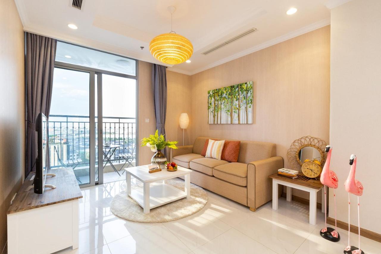 Hoasun Boutique Apartment - Vinhomes Central Park Ho Chi Minh City Bagian luar foto